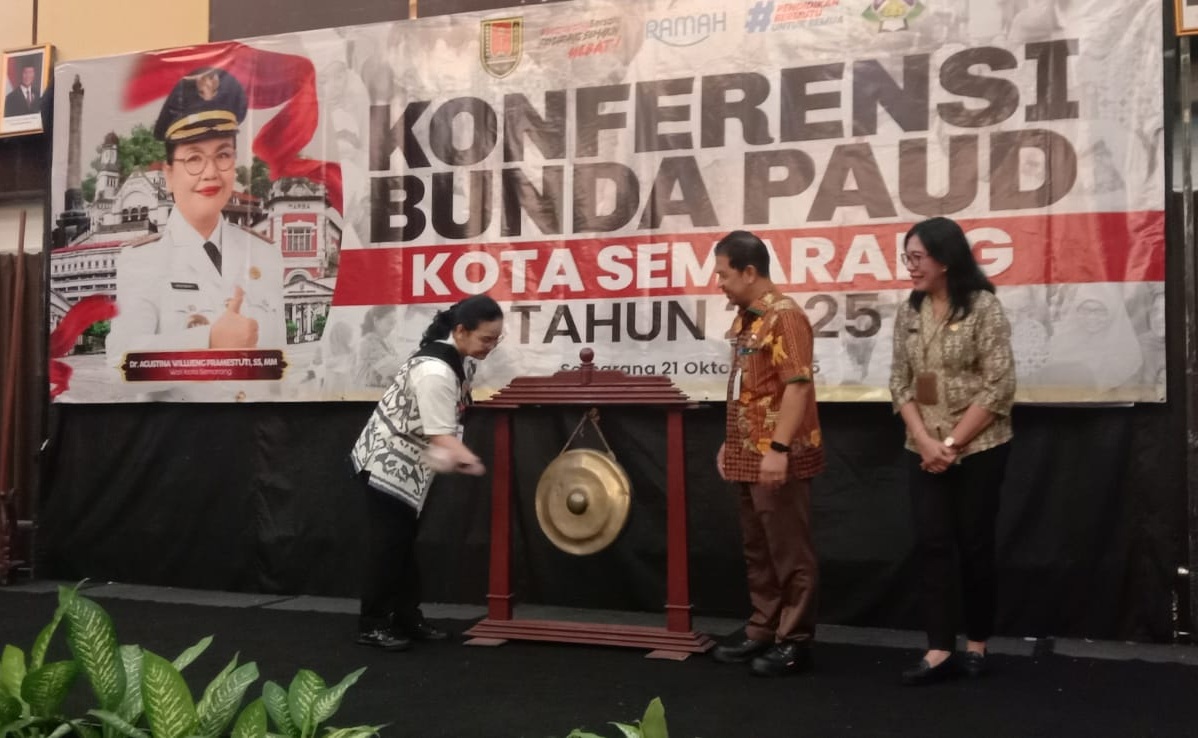 Foto Konferensi Bunda PAUD Semarang Luncurkan Web Baru